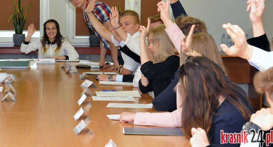Młodzieżowa Rada Miasta wybrana. Niedługo zacznie swoją pracę