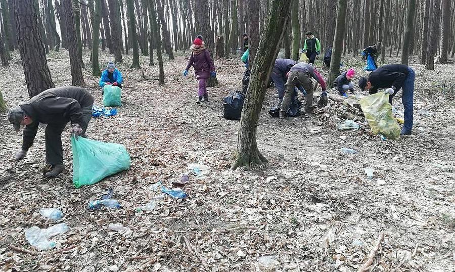 Wspólnie posprzątajmy kraśnicki las