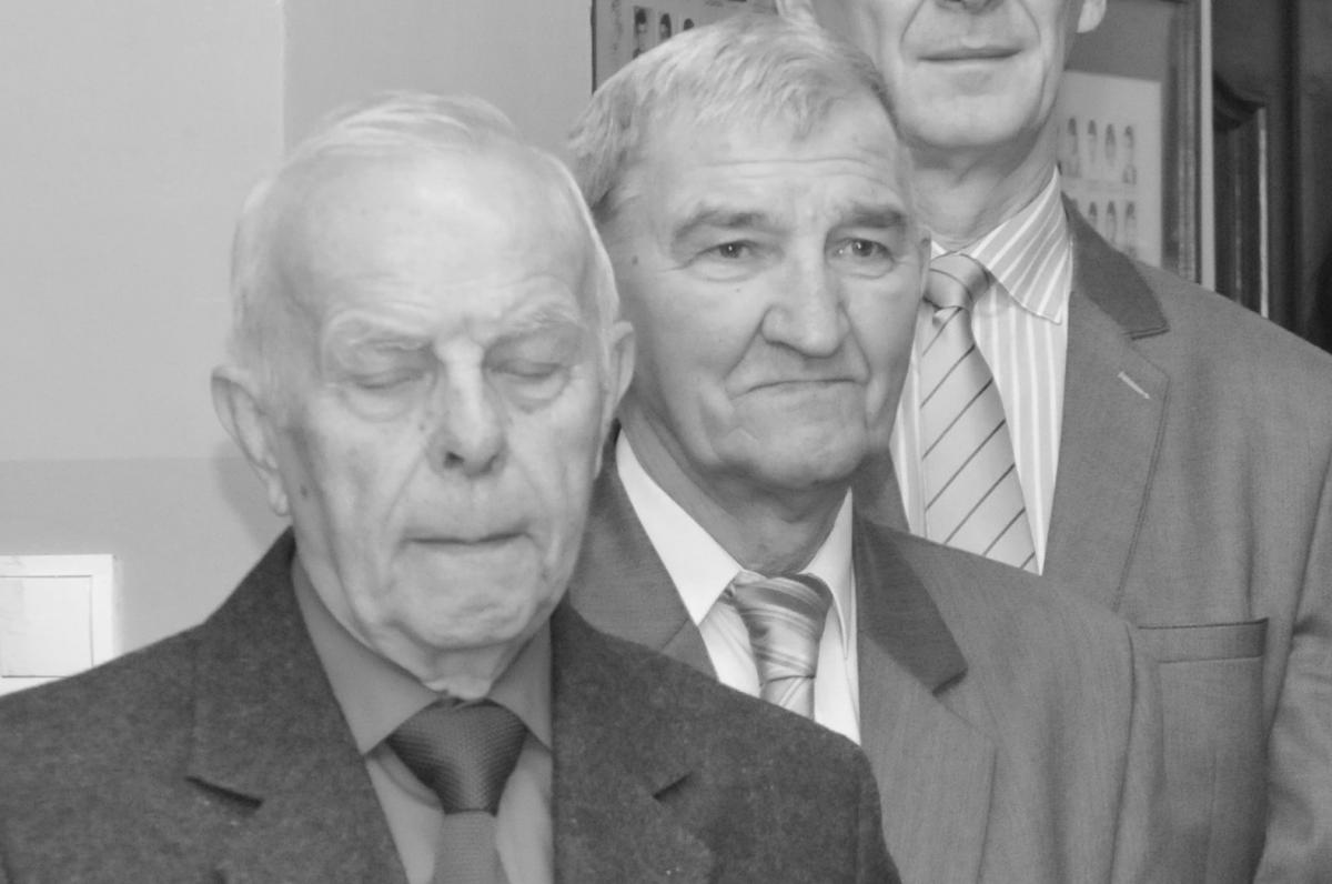 Odszedł Wiesław Drabent, nauczyciel, dyrektor, wychowawca, miejski radny