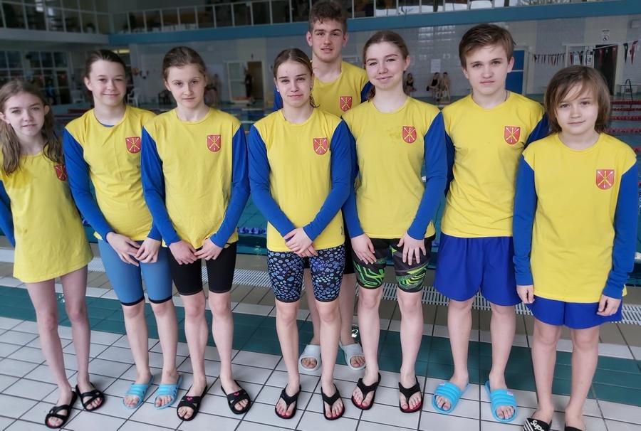 Fala po raz pierwszy w międzynarodowym składzie