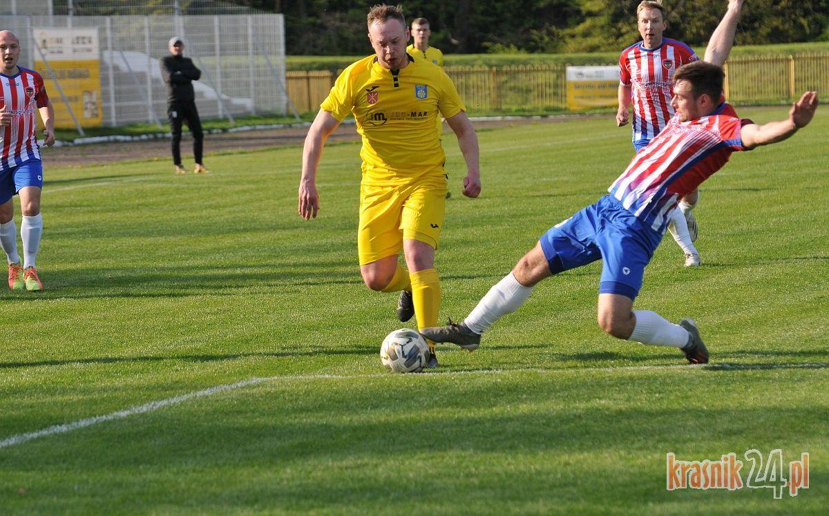 Okazje były, zabrakło goli. Stal Kraśnik – Huragan Międzyrzec Podlaski 0:0