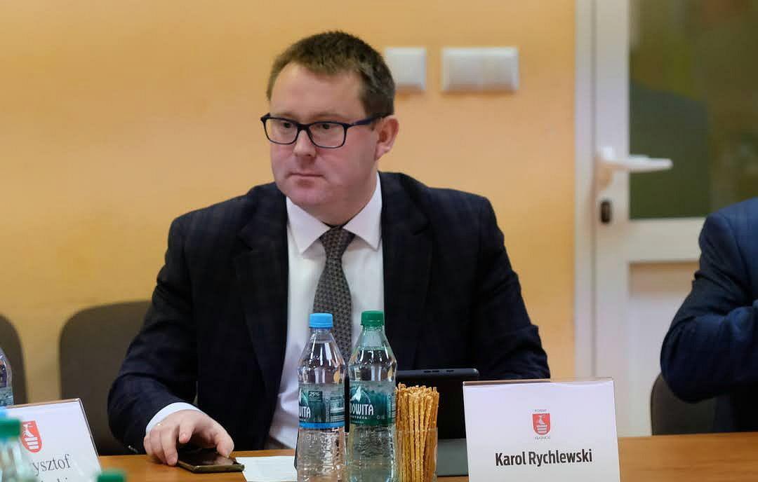 Karol Rychlewski nowym radnym Rady Powiatu. Dziś objął swój mandat