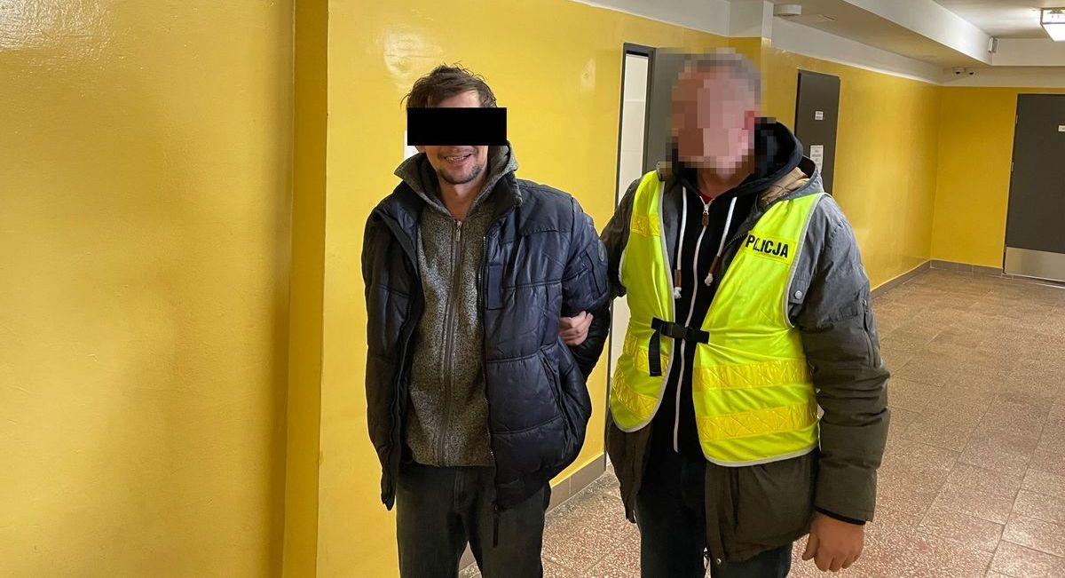 Z siekierą i sierpem na policjantów