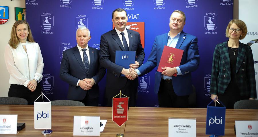 Kolejna powiatowa droga przejdzie przebudowę