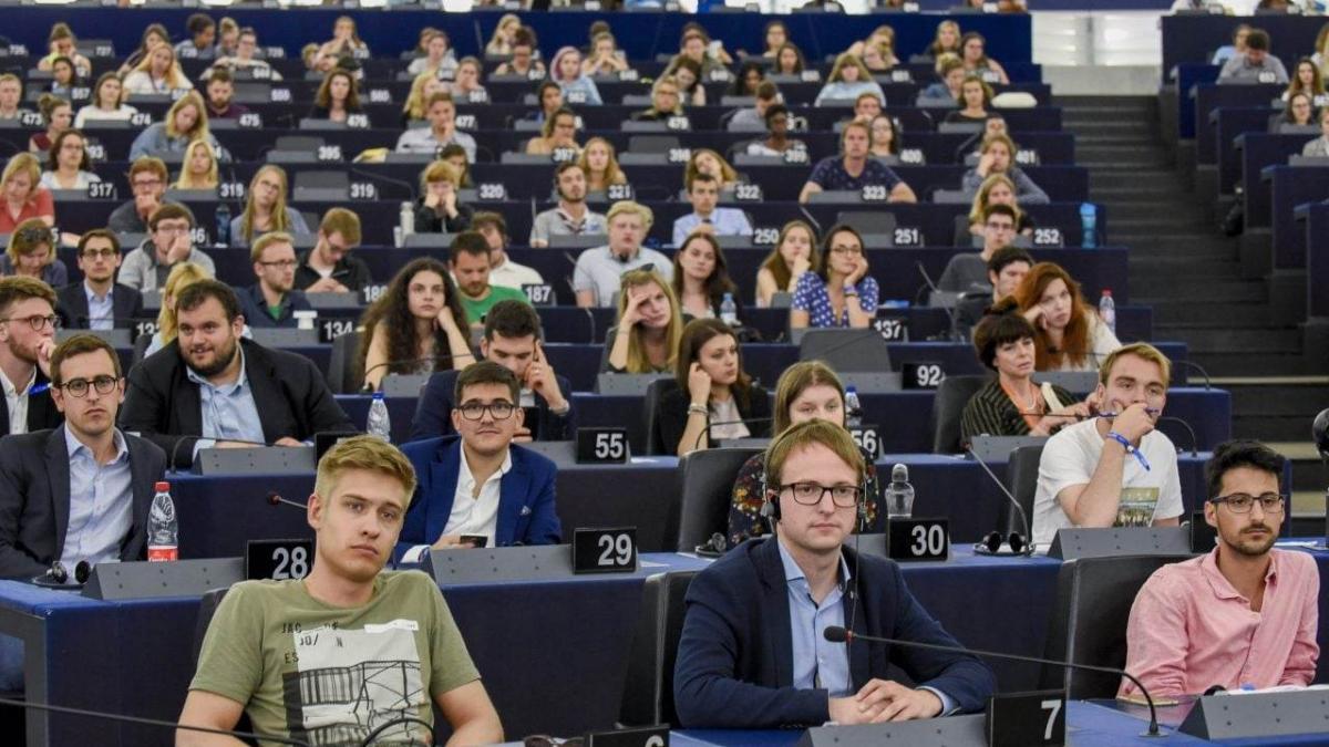 Młodzi o przyszłości Unii