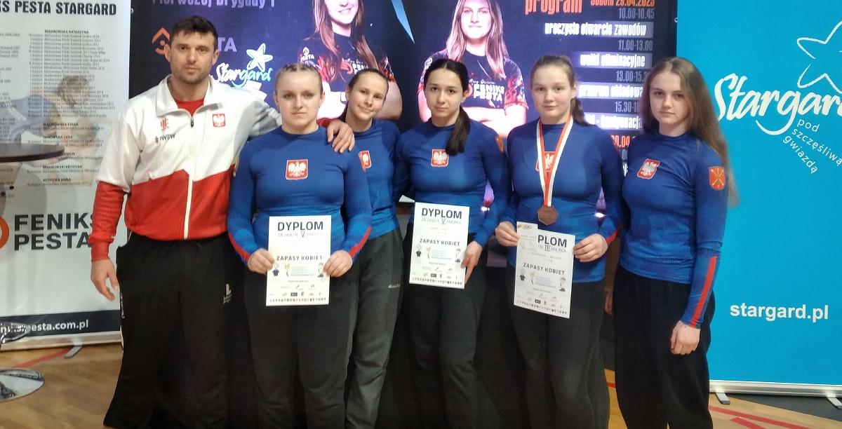 Agnieszka Bryczek na podium OOM w zapasach kobiet