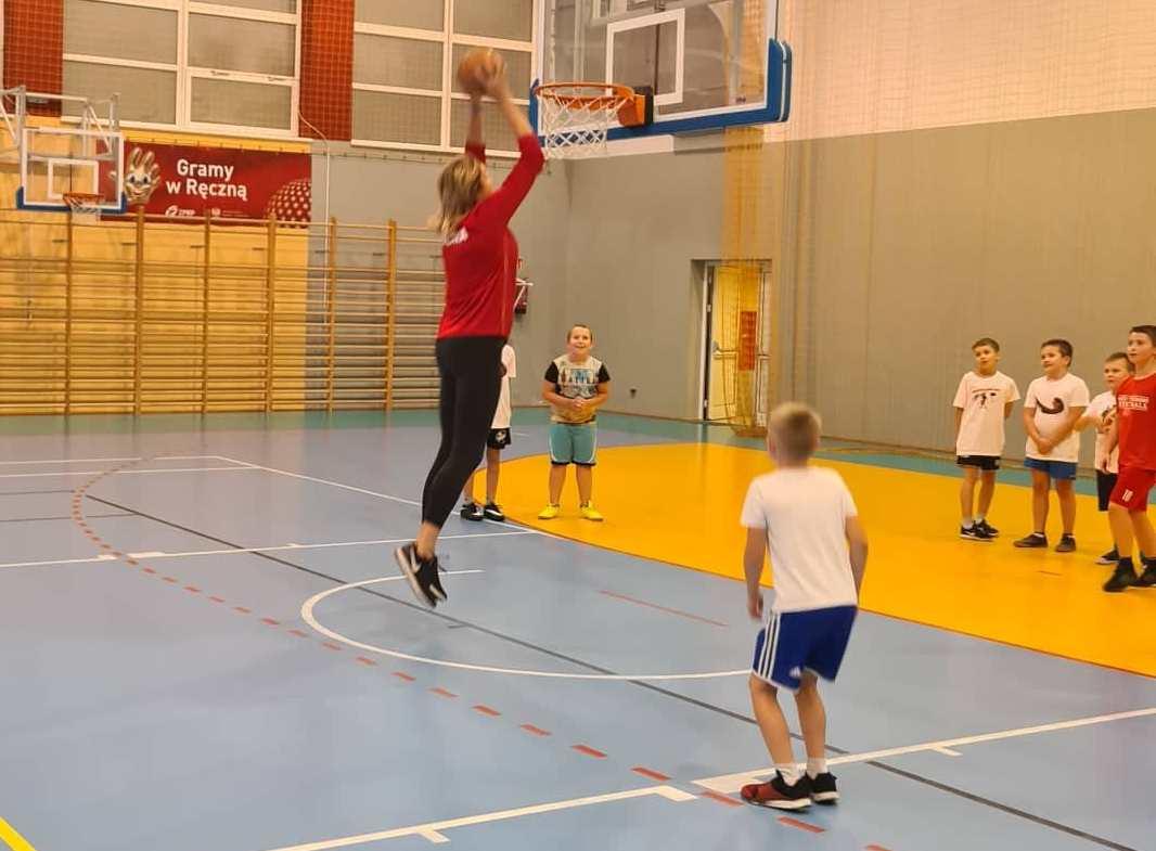 Koszykarskie SMOKi nadal w Kraśniku