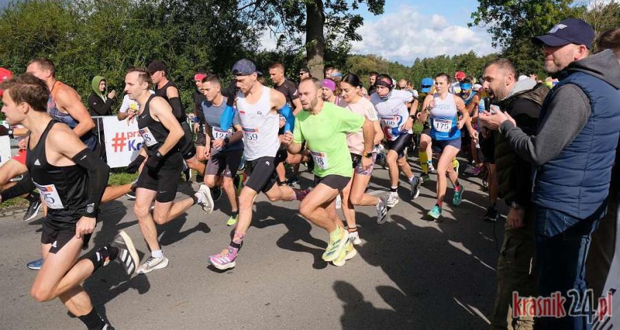 Kraśnicki półmaraton 2023 - z wiatrem i pod wiatr