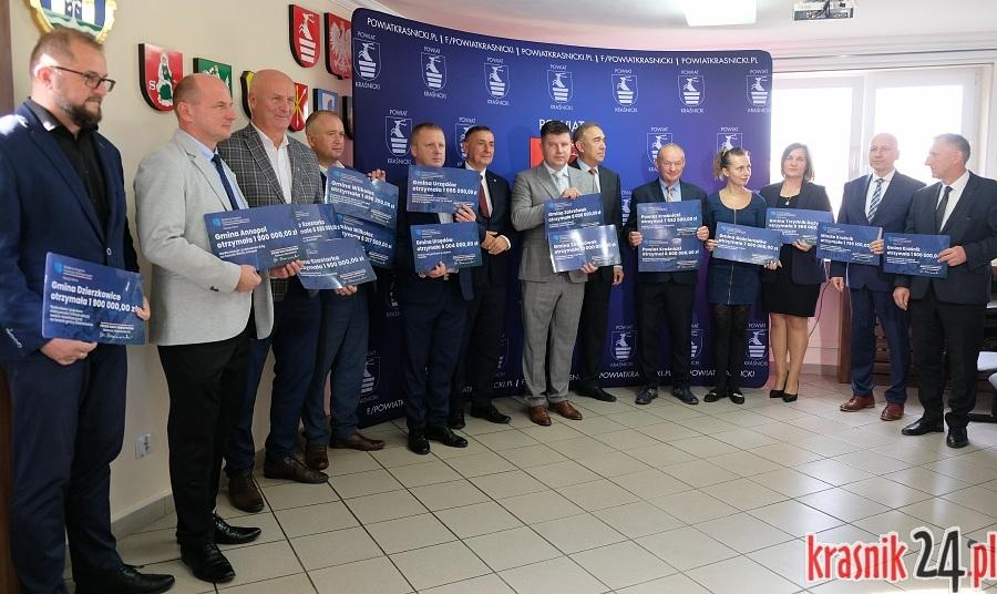 Rząd sypnął kasą. Ponad 77 mln zł na inwestycje dla samorządów