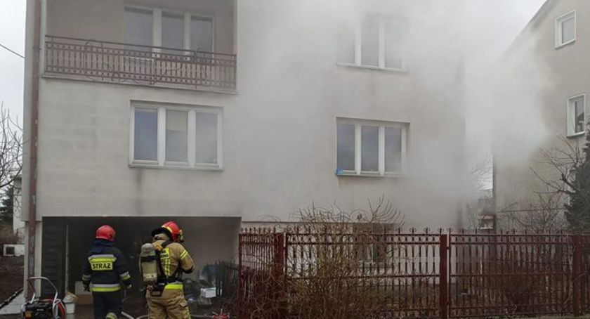 Pożar budynku mieszkalnego w Mszczonowie 