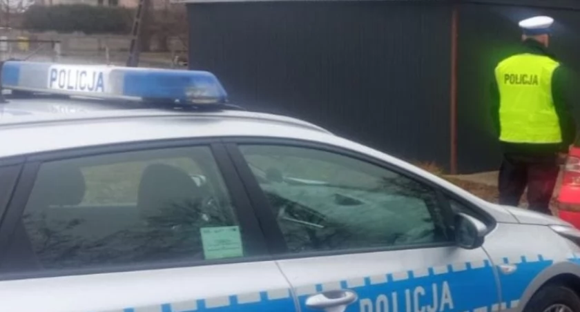 Poważny wypadek w gminie Borki: 19-latek walczy o życie