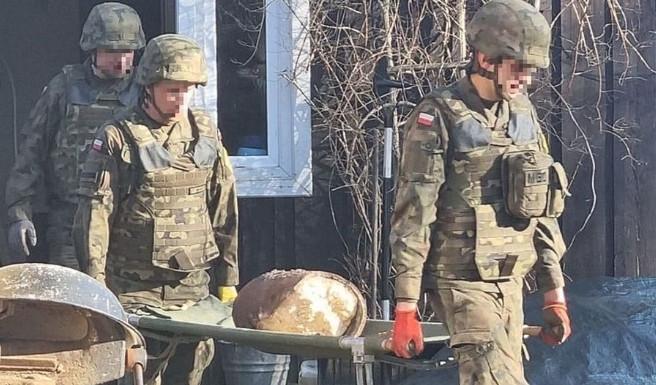 Przez 80 lat spali na bombie i nie wiedzieli o tym!