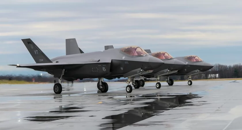 Izrael szykuje się do wojny? Kupuje 25 zaawansowanych myśliwców F – 35!