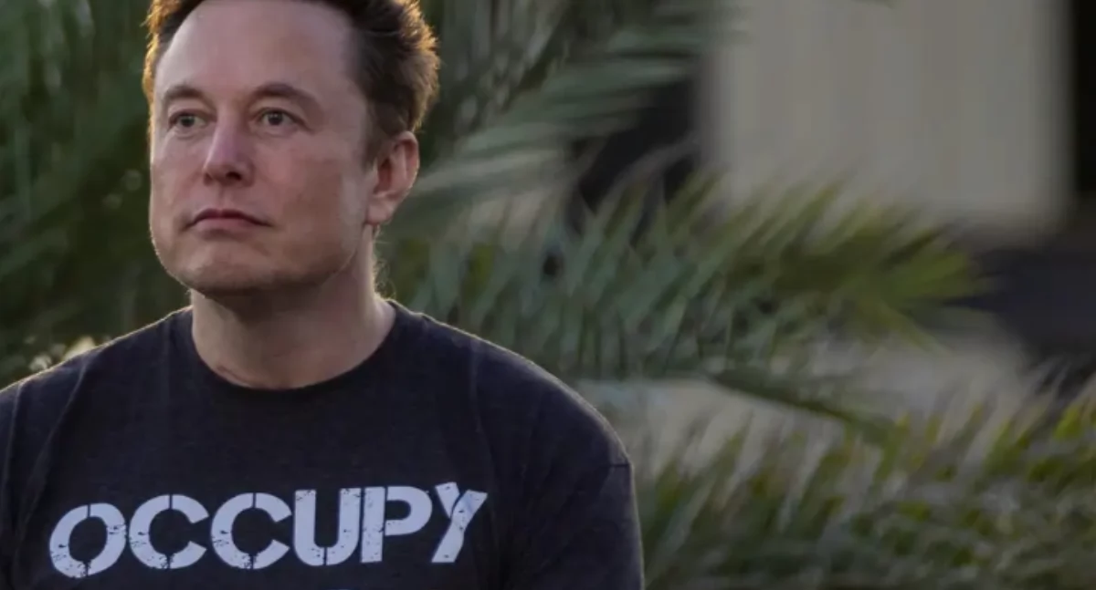 Elon Musk idzie na wojnę!