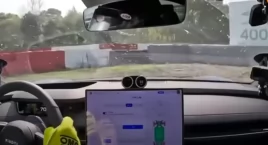 Zdjęcie przedstawia: Elektryk Xiaomi SU7 doznaje spektakularnej awarii hamulców, zobacz film!