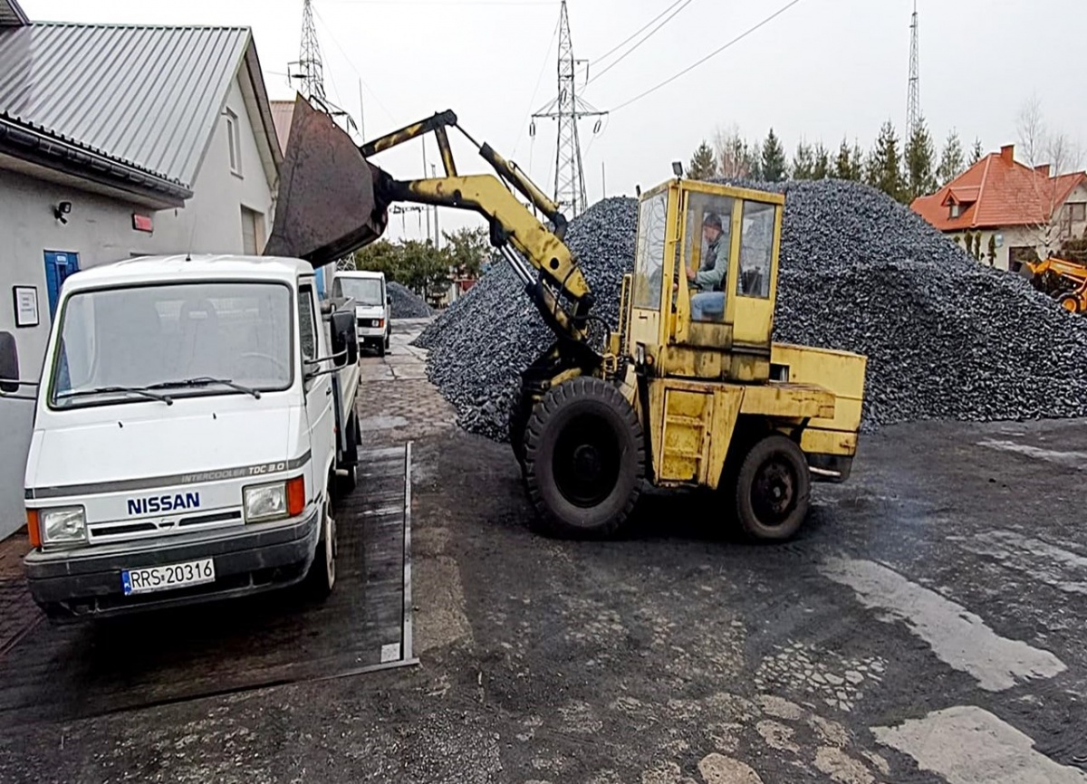 Węgla więcej niż chętnych. Konsekwencje reglamentacji w naszych gminach