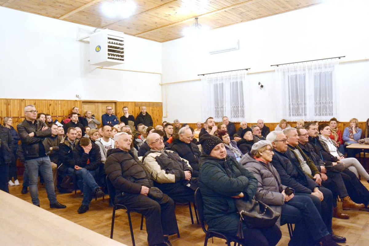 Chlewnia, tuczarnia, a teraz biogazownia? Ludzie boją się smrodu
