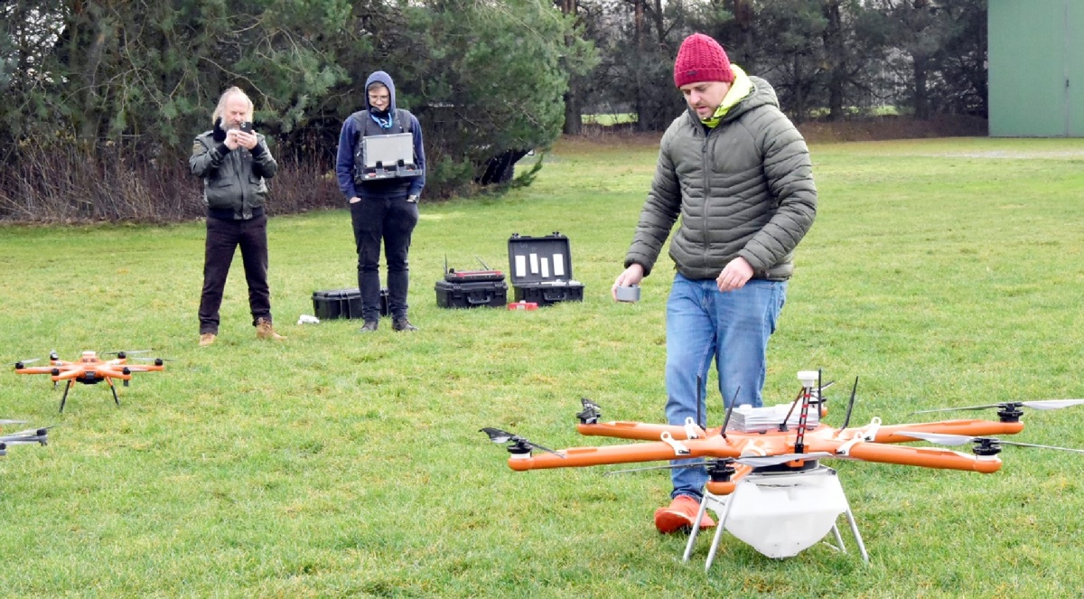 Testy komercyjnych dronów w Sędziszowie (VIDEO)