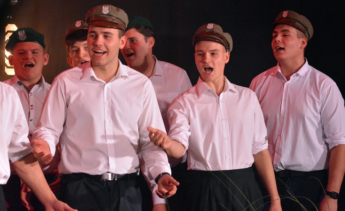 Koncert piosenek legionowych w Ropczycach. Zobacz zdjęcia