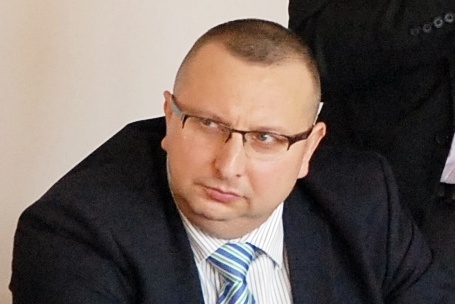 Wójt Tęczar wylał dyrektora Świerada  