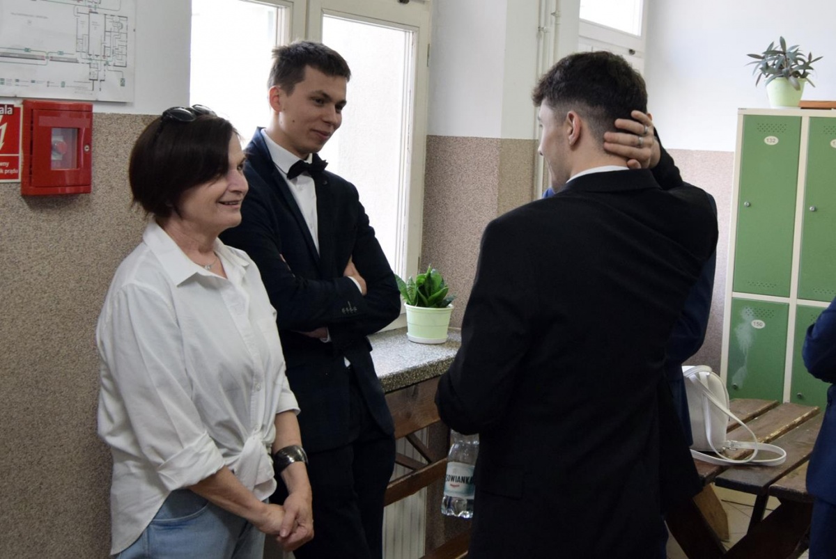 Matura 2022. Dzisiaj matematyka. Co mówią absolwenci?