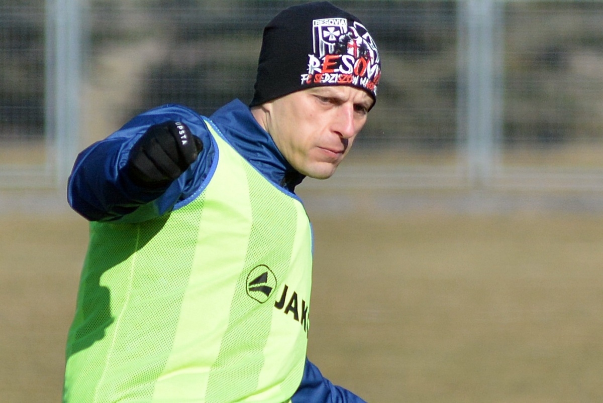 Lechia Sędziszów strzela 6 goli. Tomasz Łyko już w wyjściowym składzie