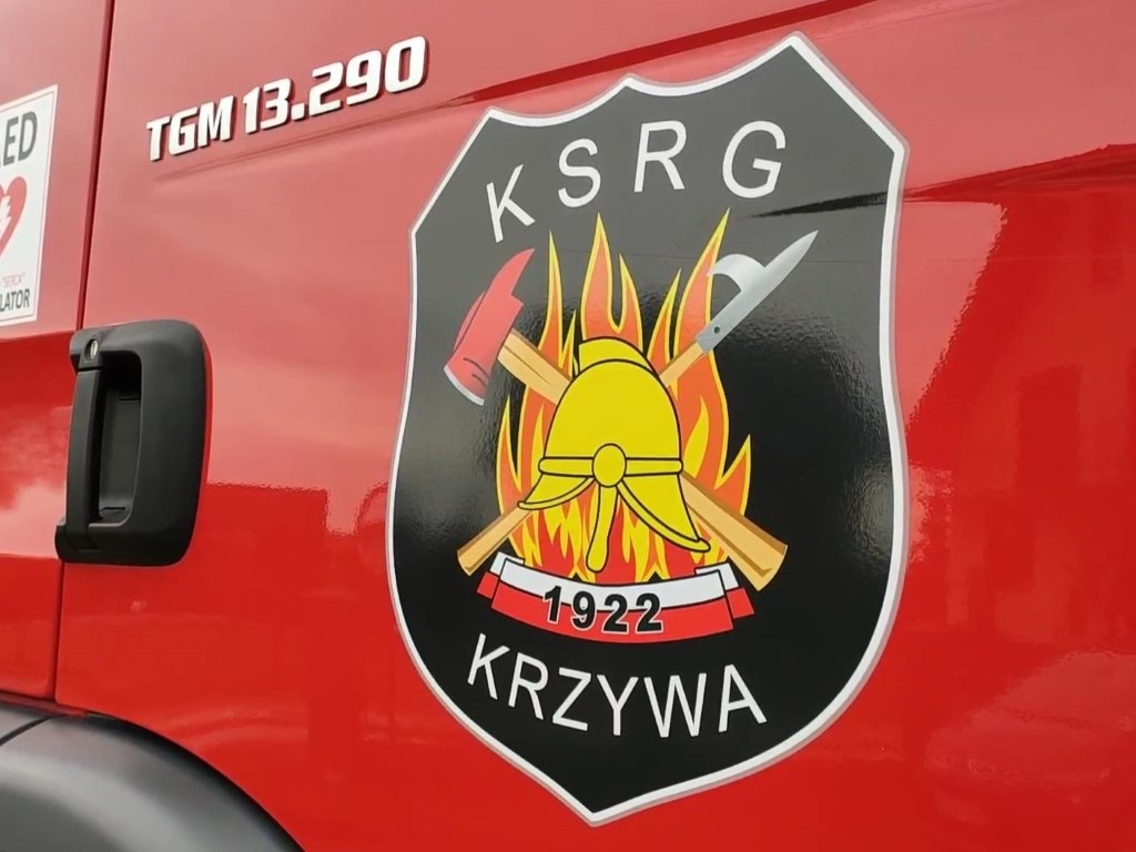 Akcja gaśnicza w Krzywej w niedzielne przedpołudnie VIDEO