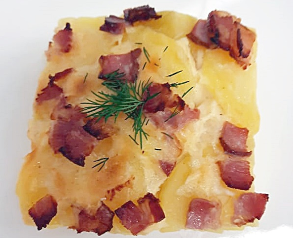 Ziemniaki zapiekane w sosie beszamelowym