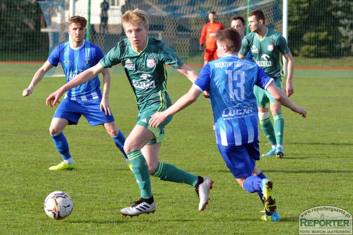 Pierwszy sparing Błękitnych Ropczyce. Trener Gruszecki szuka obrońców