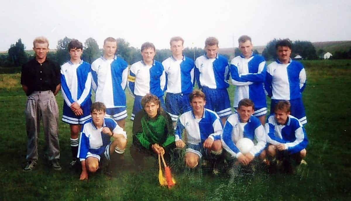 Zaczynali w trampkach, pieniądze zdobyli zbierając złom, Wszołek przekopywał całe boisko. Historia Olimpii Nockowa