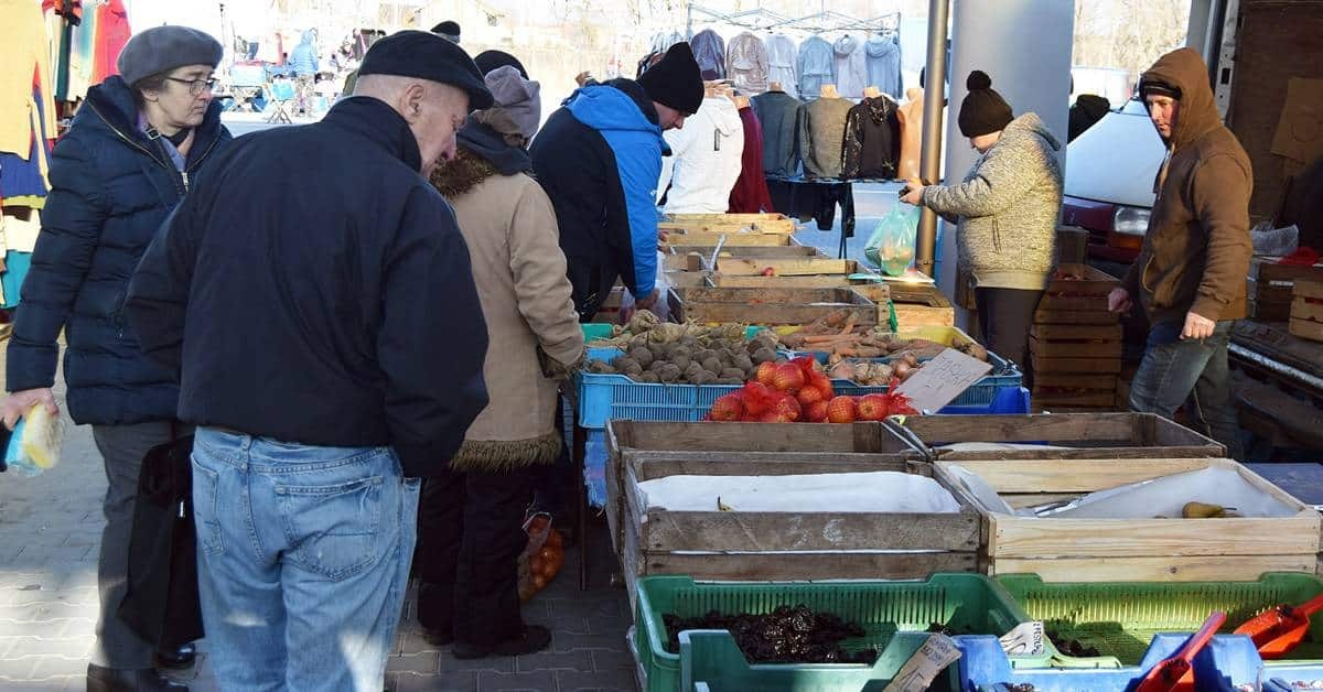 Rusza handel na sędziszowskim placu targowym