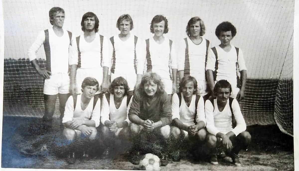Dobrych zawodników kupowali za pół świni, a przez PGR załatwiali mieszkania. Historia Plonu Klęczany