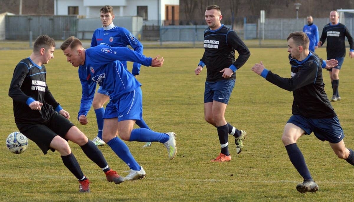 Lechia Sędziszów testuje czterech nowych zawodników – ZDJĘCIA