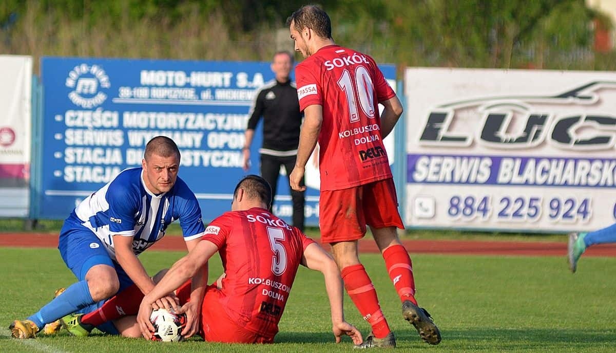 Błękitni Ropczyce - Sokół Kolbuszowa Dolna 2:1 - ZDJĘCIA