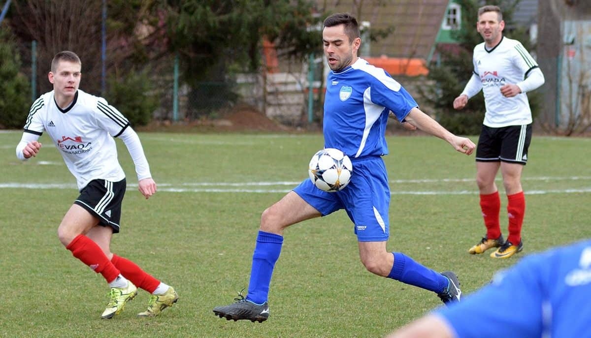Kaskada Ostrów-Kamionka - Głowaczowa 1:1 - ZDJĘCIA