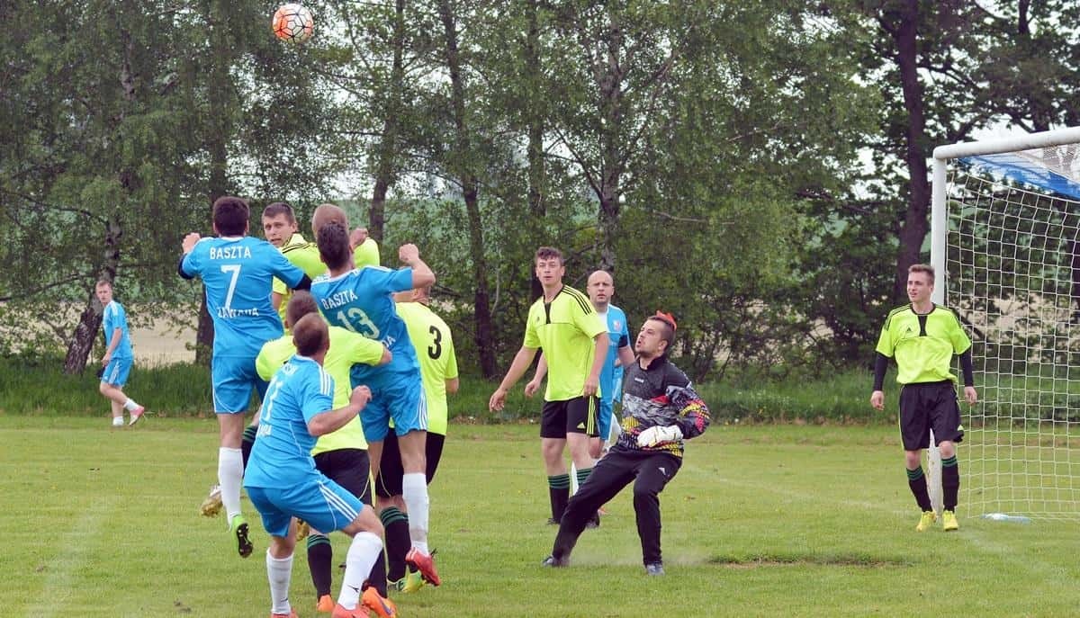Korona Góra Ropczycka - Baszta Zawada 3:3