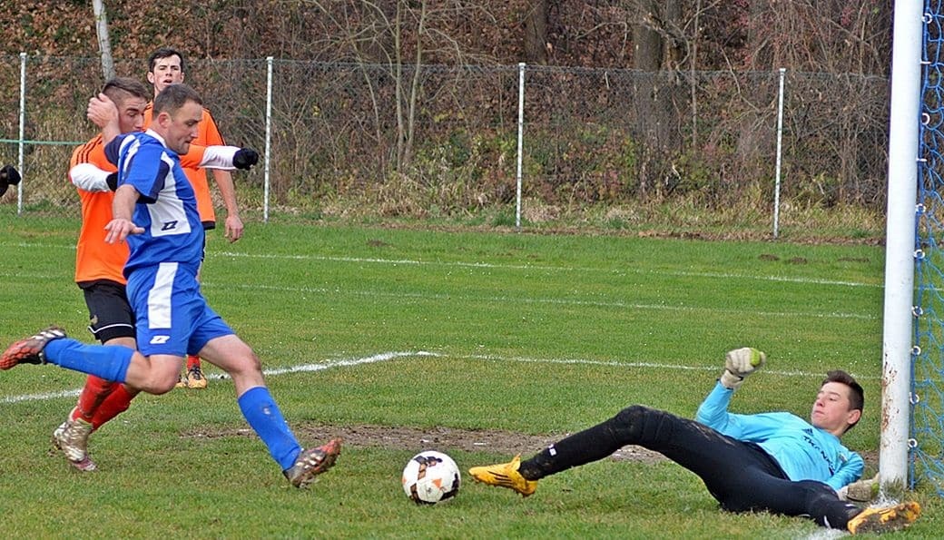 Pogórze Wielopole Skrzyńskie - Sokół Krzywa 1:4 - ZDJĘCIA