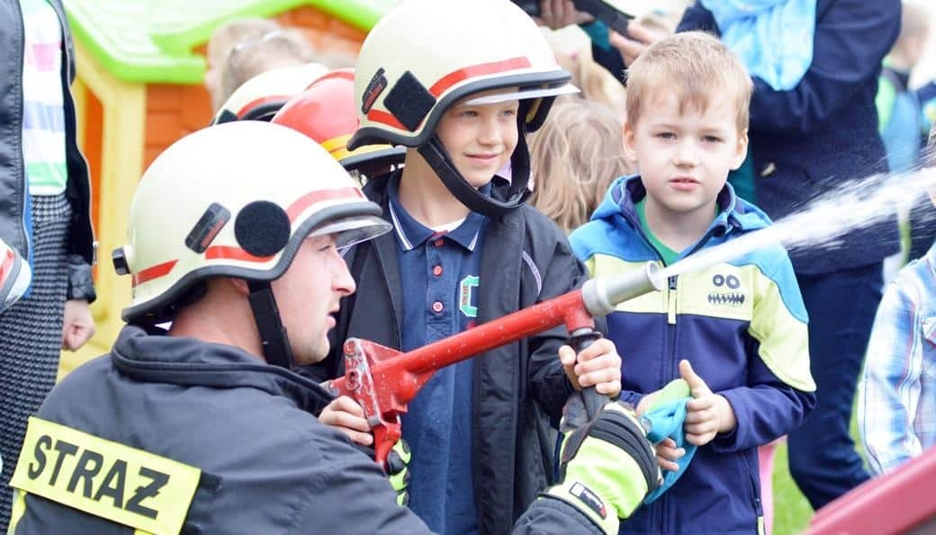 Przedszkolaków odwiedzili strażacy - ZDJĘCIA