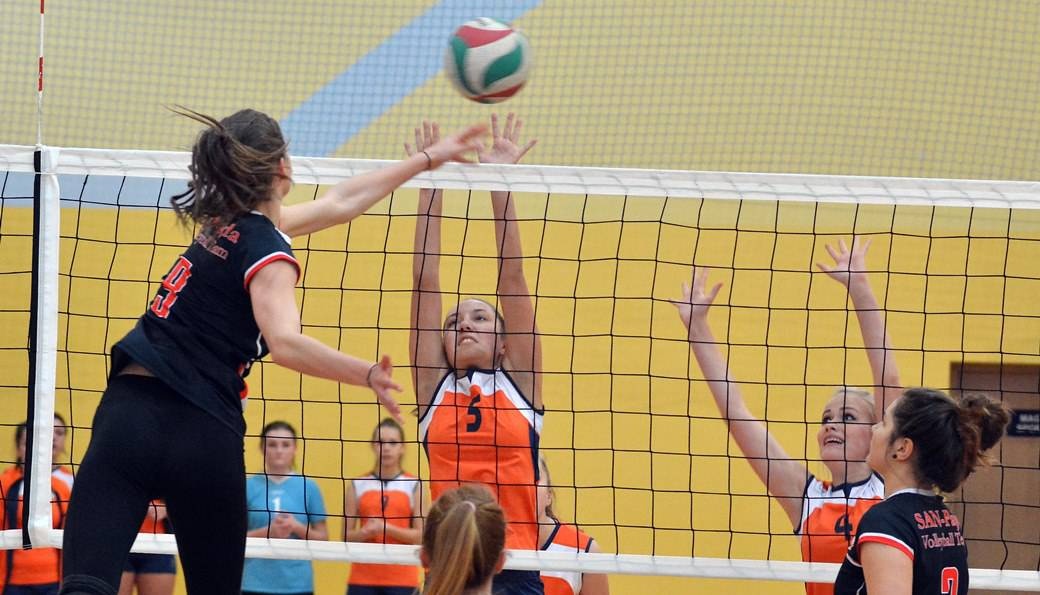 Marba Sędziszów - San-Pajda Jarosław 0:3 (juniorki) - ZDJĘCIA