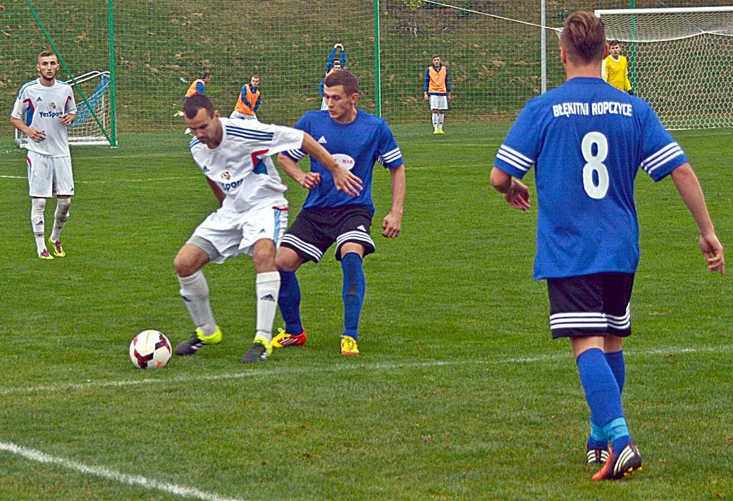 Błękitni Ropczyce - Sokół Nisko 1:0 - ZDJĘCIA