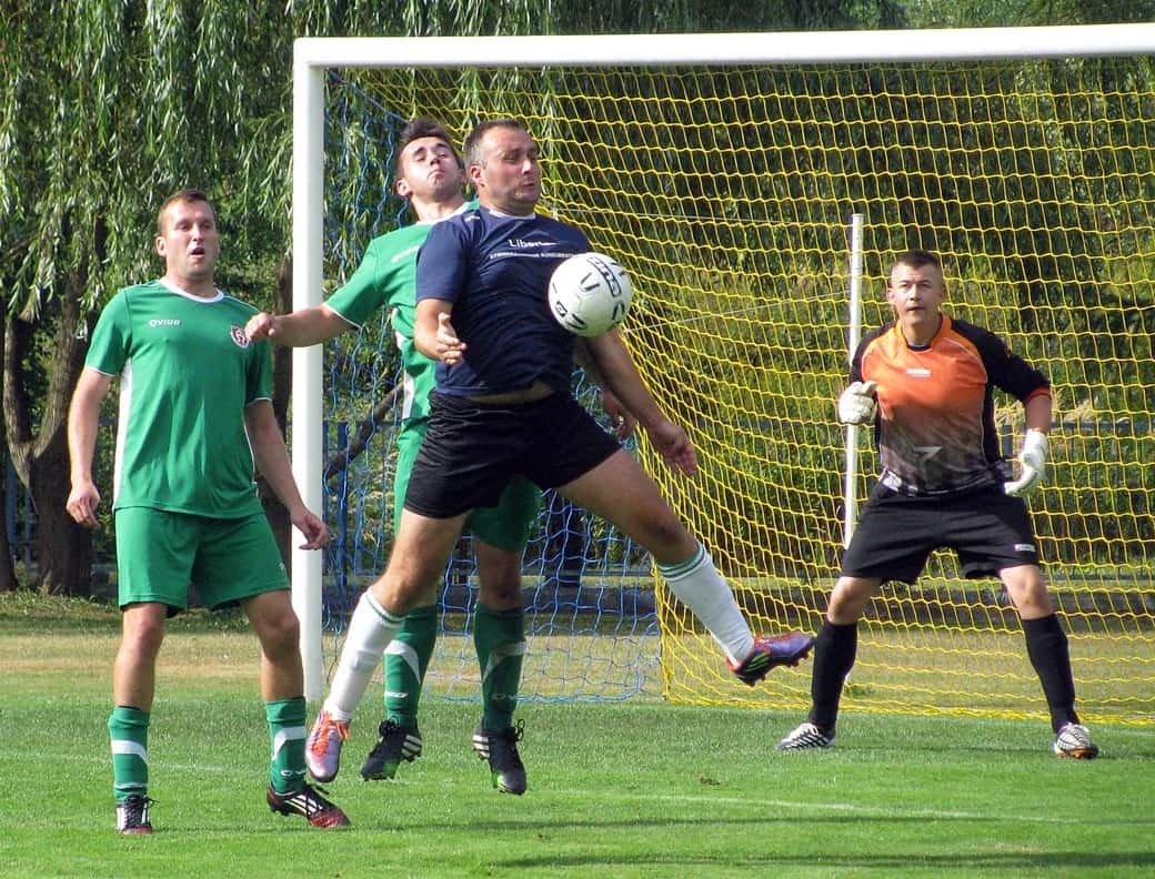 MULKS Pustynia - Plon Klęczany 2:2 - ZDJĘCIA