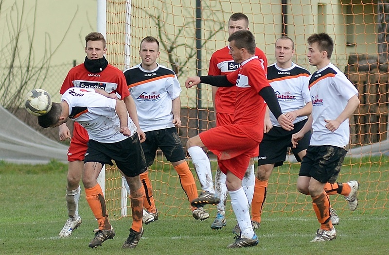 Progres Kawęczyn - Borowiec Straszęcin 3:2 - ZDJĘCIA
