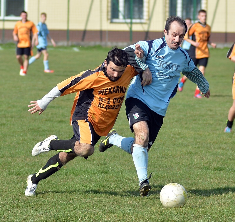 Plon Klęczany - Novi Nosówka 1:3 - ZDJĘCIA