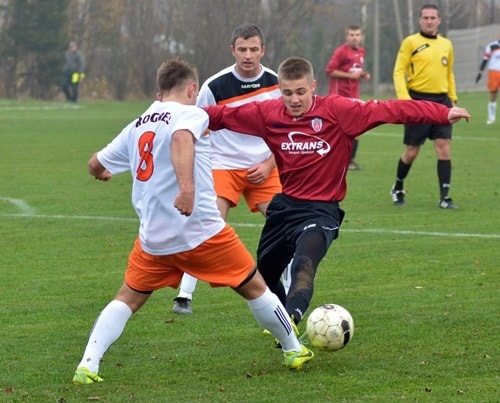 Progres Kawęczyn - Lechia Sędziszów 1:3 ZDJĘCIA