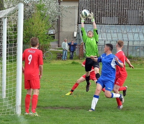 Piast Wolica Piaskowa – Czekaj Ropczyce 3-1 - galeria ZDJĘĆ