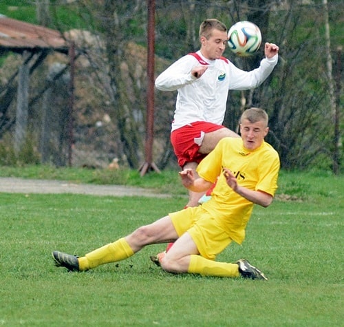 Pogórze Wielopole Skrz. - Monis Bielowy 1-1 - galeria ZDJĘĆ