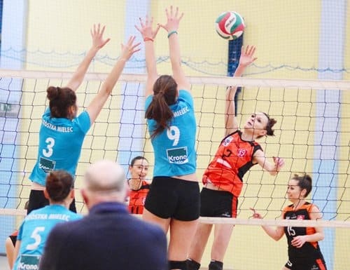 Marba Sędziszów - Szóstka Mielec - 0:3 - galeria ZDJĘĆ
