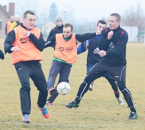 LKS Ostrów - Pogórze Wielopole Skrzyńskie 0-3 - galeria ZDJĘĆ
