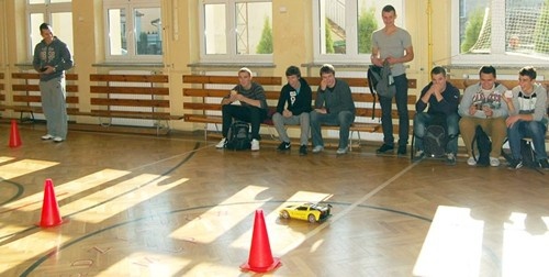 Popisy  młodych kierowców - galeria ZDJĘC