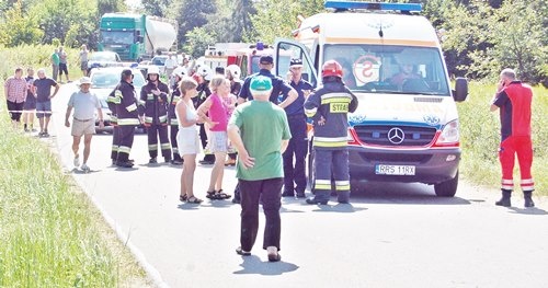 Dachowanie  i śmierć kierowcy, córeczka przeżyła